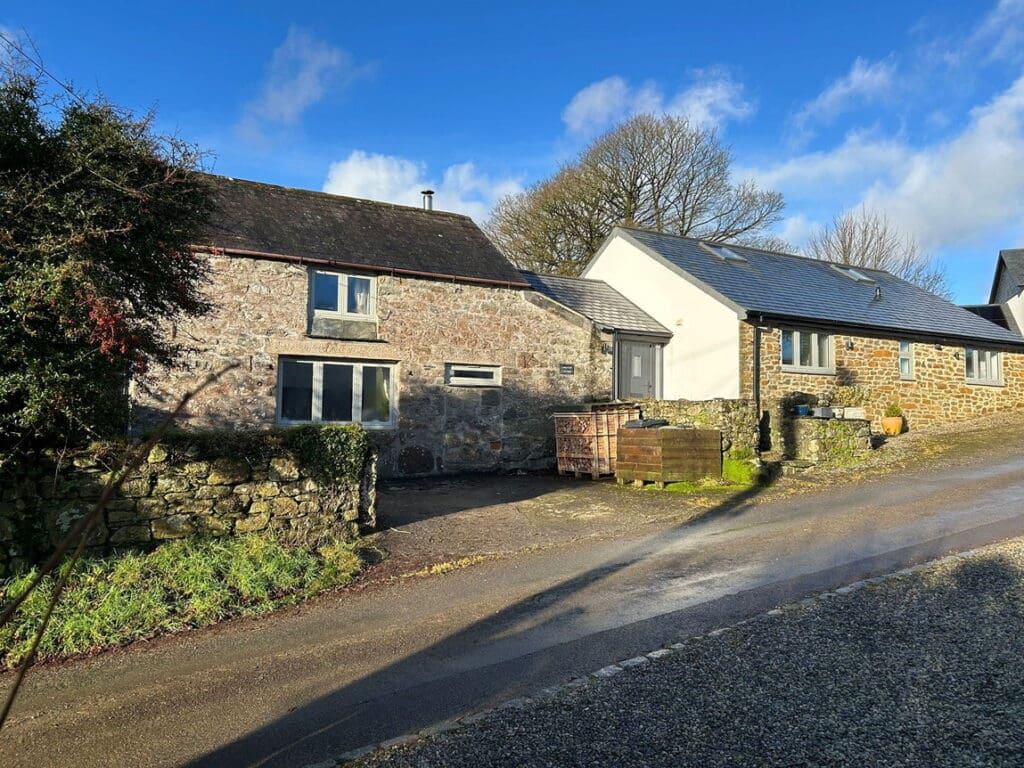 Lower Tregunnon, Launceston